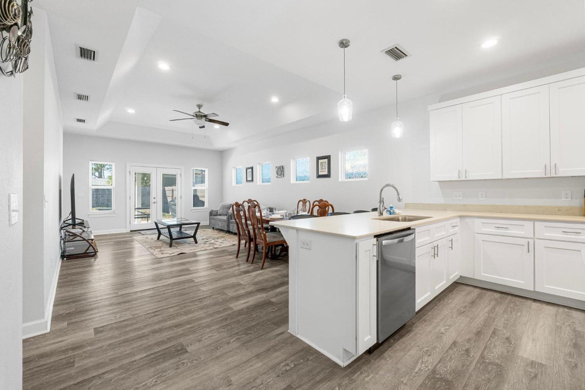 6003 Hilltop Ave Holiday home *